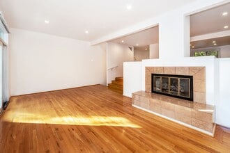 923 Weldon Rd in Santa Barbara, CA - Building Photo - Building Photo