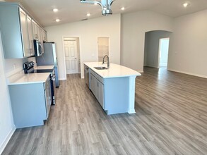 1615 Eucalyptus Wy in Davenport, FL - Building Photo - Building Photo