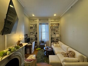 115 Beacon St, Unit 3f in Boston, MA - Building Photo - Building Photo