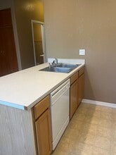 219 S Washington St, Unit A in Butte, MT - Building Photo - Building Photo