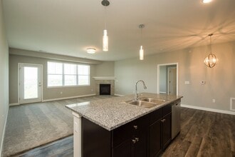 The Willow, Lot 158 in Iowa City, IA - Building Photo - Interior Photo