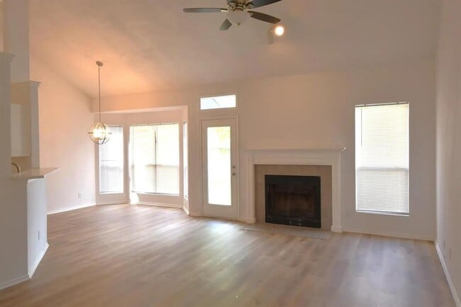 1900 Purple Sage Cove in Round Rock, TX - Building Photo - Building Photo