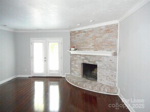 11518 Green Willow Ln in Charlotte, NC - Building Photo - Building Photo