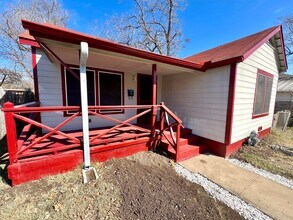 502 Zennia St in Austin, TX - Building Photo - Building Photo