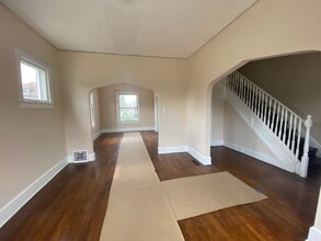 8329 John R St in Detroit, MI - Building Photo - Building Photo