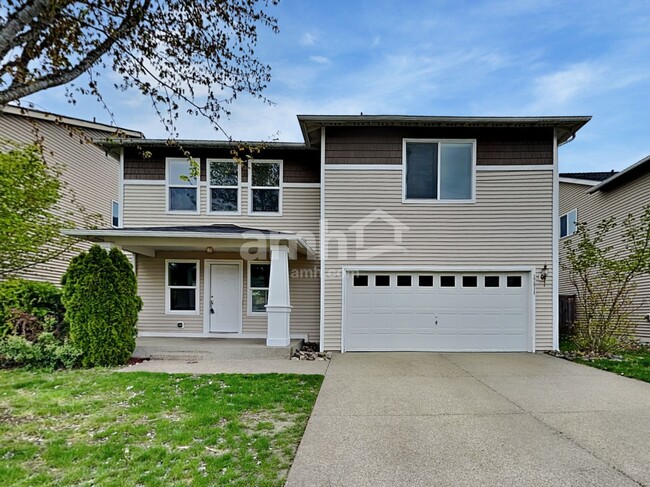 property at 17811 Silver Creek Ave E