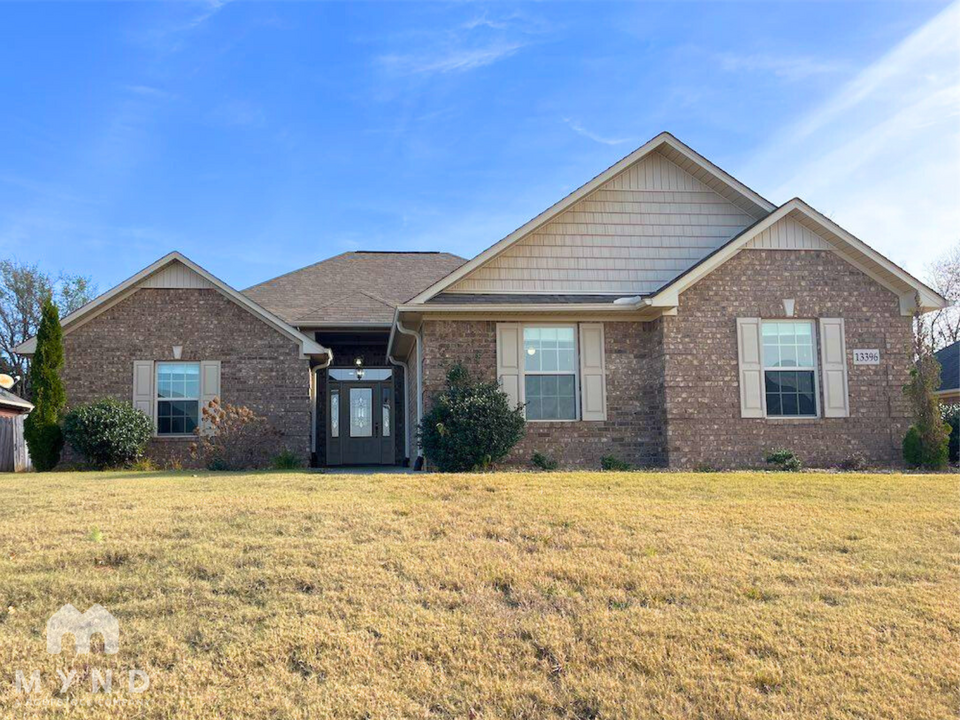 13396 Arbor Ridge in Madison, AL - Building Photo