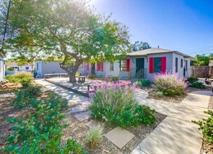 30th Street Cottages in San Diego, CA - Building Photo - Building Photo