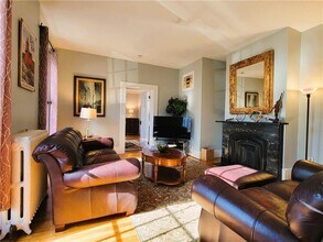 92 Pelham St in Newport, RI - Building Photo - Building Photo