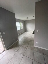 9817 Turf Way in Orlando, FL - Building Photo - Building Photo