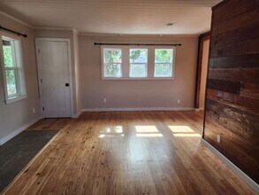 511 Smilax Rd in Vista, CA - Building Photo - Building Photo