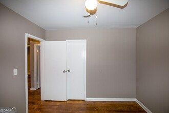1854 Center Ave in Atlanta, GA - Building Photo - Building Photo