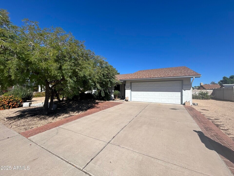 6228 E Nisbet Rd in Scottsdale, AZ - Building Photo
