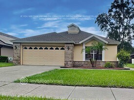 2030 Attaway Dr in Brandon, FL - Building Photo
