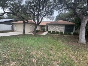 6030 Watertown in San Antonio, TX - Building Photo - Building Photo