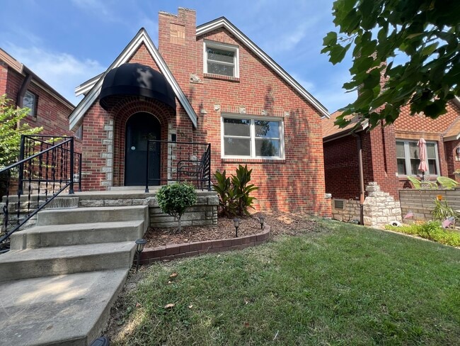 property at 4035 Fairview Ave