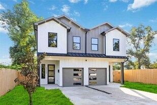 5222 Gold St in Houston, TX - Building Photo