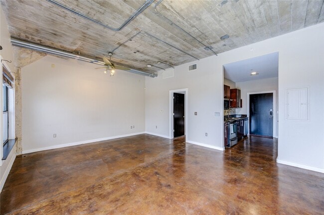 property at 2205 McKinney St