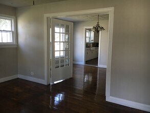 1404 N Rockwall St in Terrell, TX - Building Photo - Building Photo