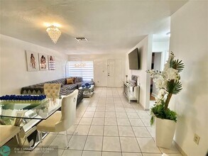 416 SW 96th Ct in Miami, FL - Building Photo - Building Photo