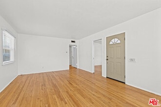 6238 La Tijera Blvd in Los Angeles, CA - Building Photo - Building Photo