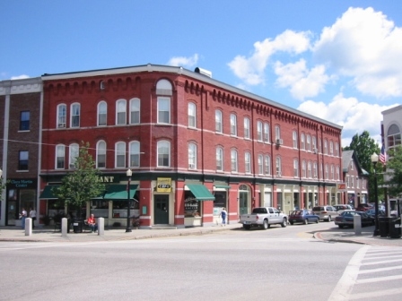 Red Lion Inn in Randolph, VT - Foto de edificio