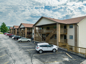 Fisher Creek Apartments in Kimberling City, MO - Building Photo - Primary Photo