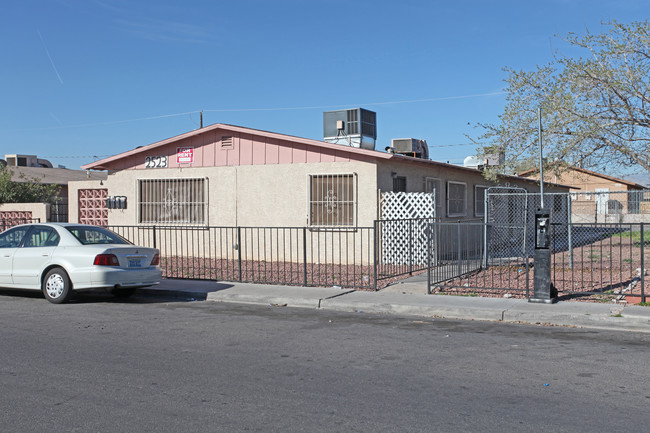 Arrowhead Acres in North Las Vegas, NV - Building Photo - Building Photo