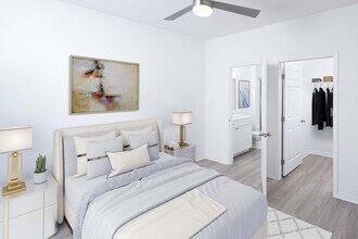 Camden Royal Palms in Brandon, FL - Building Photo - Building Photo