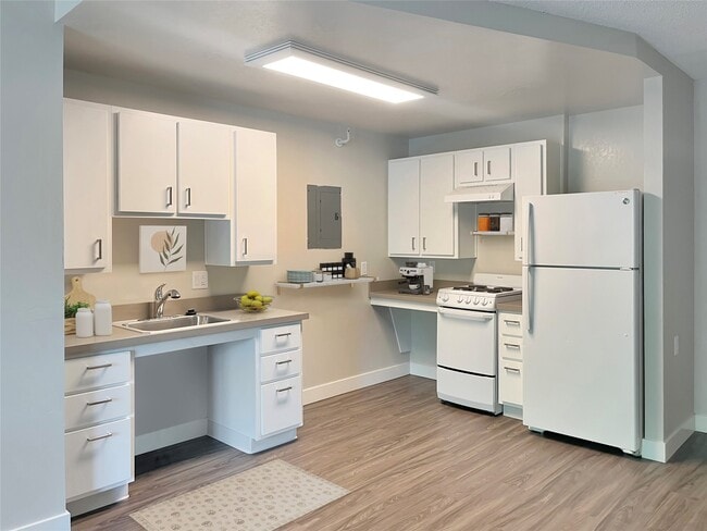 property at 900 17th St