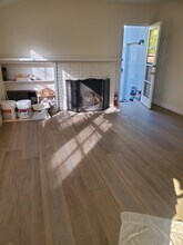 13529 Burbank Blvd in Van Nuys, CA - Building Photo - Building Photo