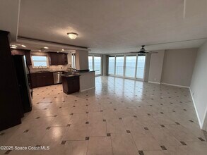 877 N Hwy A1A in Indialantic, FL - Building Photo - Building Photo