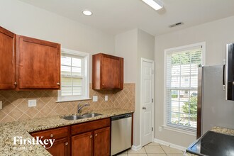 136 Marino Pl in Clayton, NC - Building Photo - Building Photo