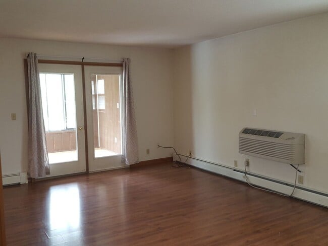 property at 1315 College St