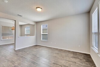 2014 Arborside Dr in Austin, TX - Building Photo - Building Photo
