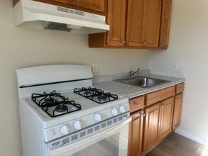 895 Main St in Passaic, NJ - Foto de edificio - Building Photo