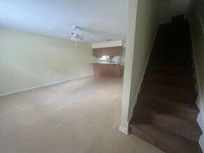 3051 Camelliawood Cir E in Tallahassee, FL - Building Photo - Building Photo