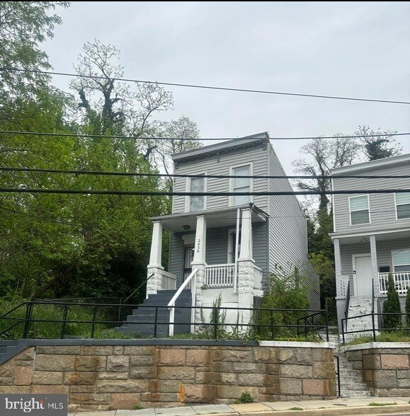 2638 Stanton Rd SE in Washington, DC - Building Photo