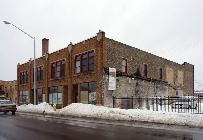 906-914 Division Ave