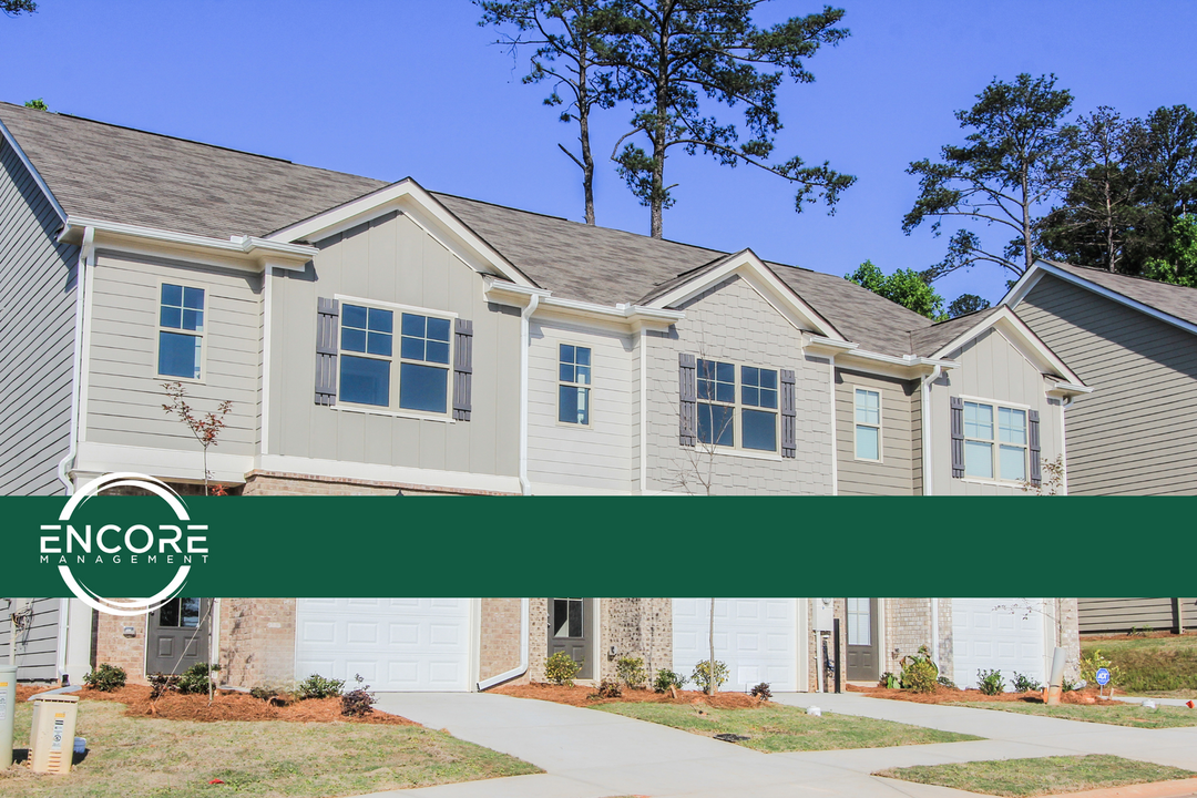 3 Bedroom Townhome in Stonecrest! in Stonecrest, GA - Building Photo