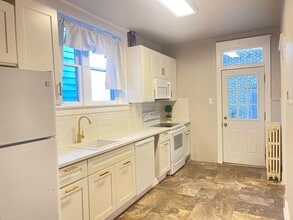 315 Laurel Blvd in Pottsville, PA - Foto de edificio - Building Photo