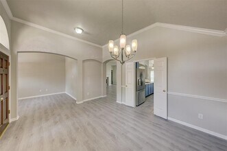 2107 Crossbay Ct in League City, TX - Building Photo - Building Photo