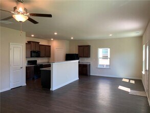 748 Walnut Creek Cir in Pendergrass, GA - Building Photo - Building Photo