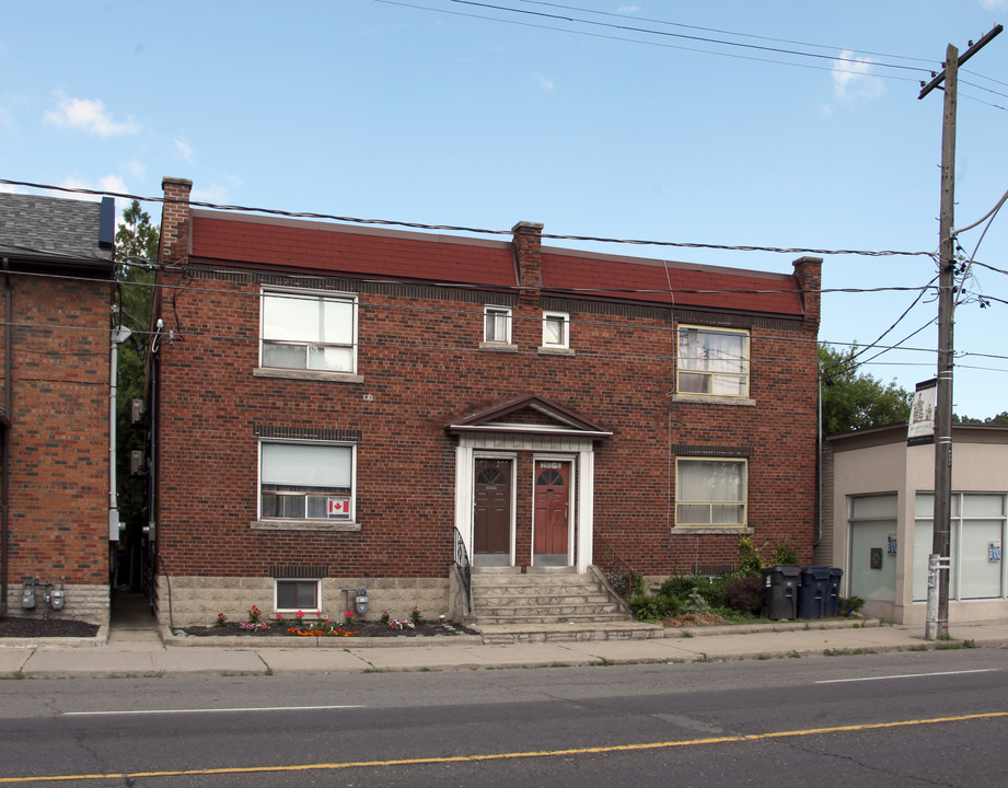 293-299 Jane St in Toronto, ON - Building Photo