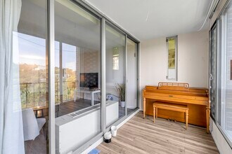 99 Pond Ave, Unit 919 in Brookline, MA - Building Photo - Building Photo