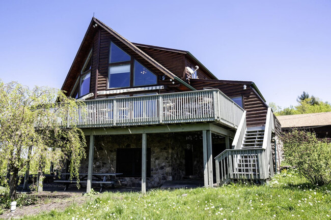 property at 324 Walkers Ln