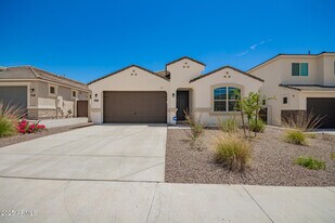 6777 W Molly Ln in Peoria, AZ - Building Photo