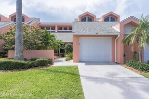 177 Casseekee Trail in Melbourne Beach, FL - Building Photo