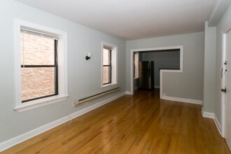 1350 N Dearborn St in Chicago, IL - Building Photo - Building Photo