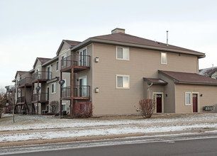 Winfield Townhomes in Savage, MN - Foto de edificio - Building Photo